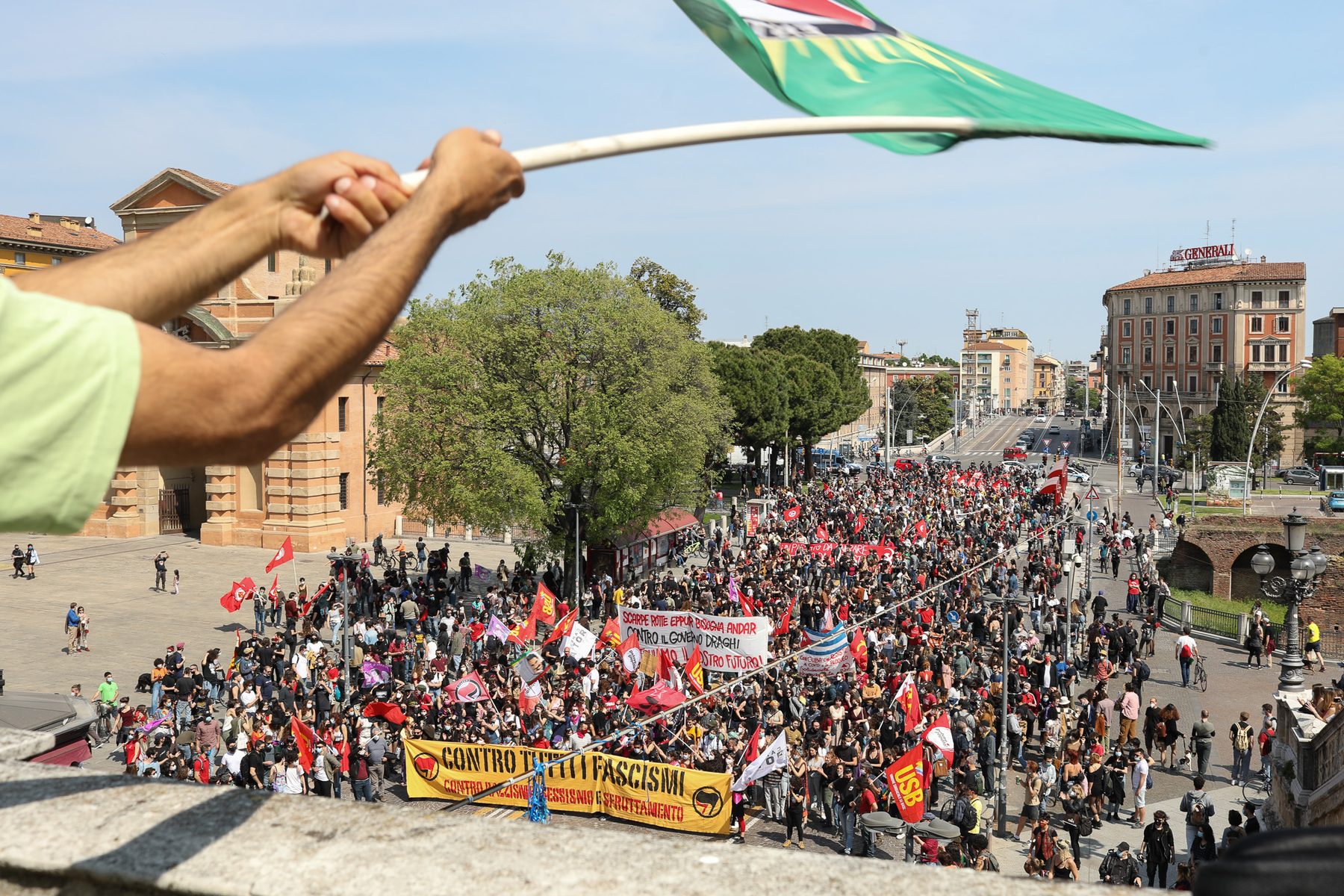 Reportage of a demonstration