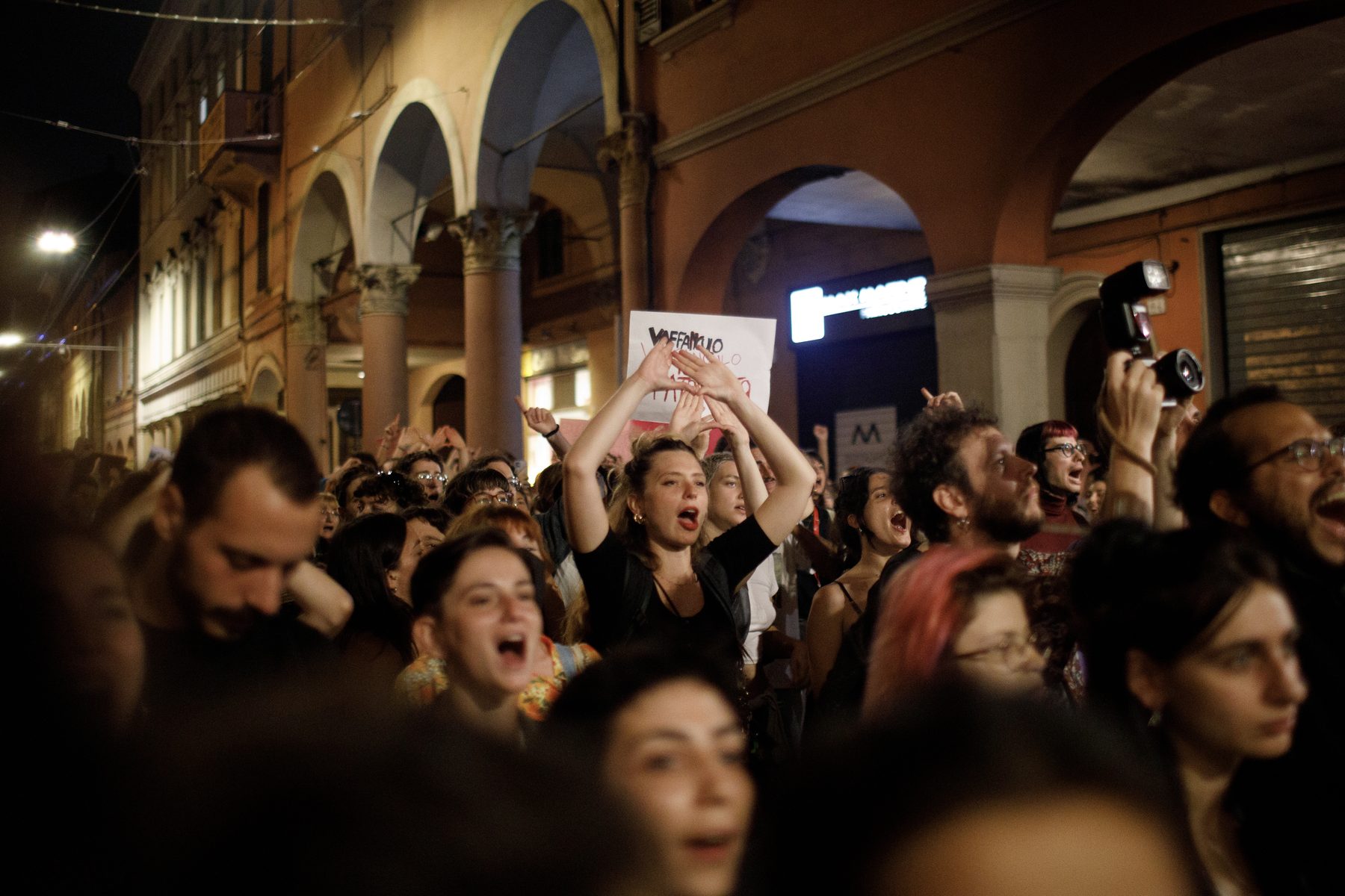 Reportage of a demonstration