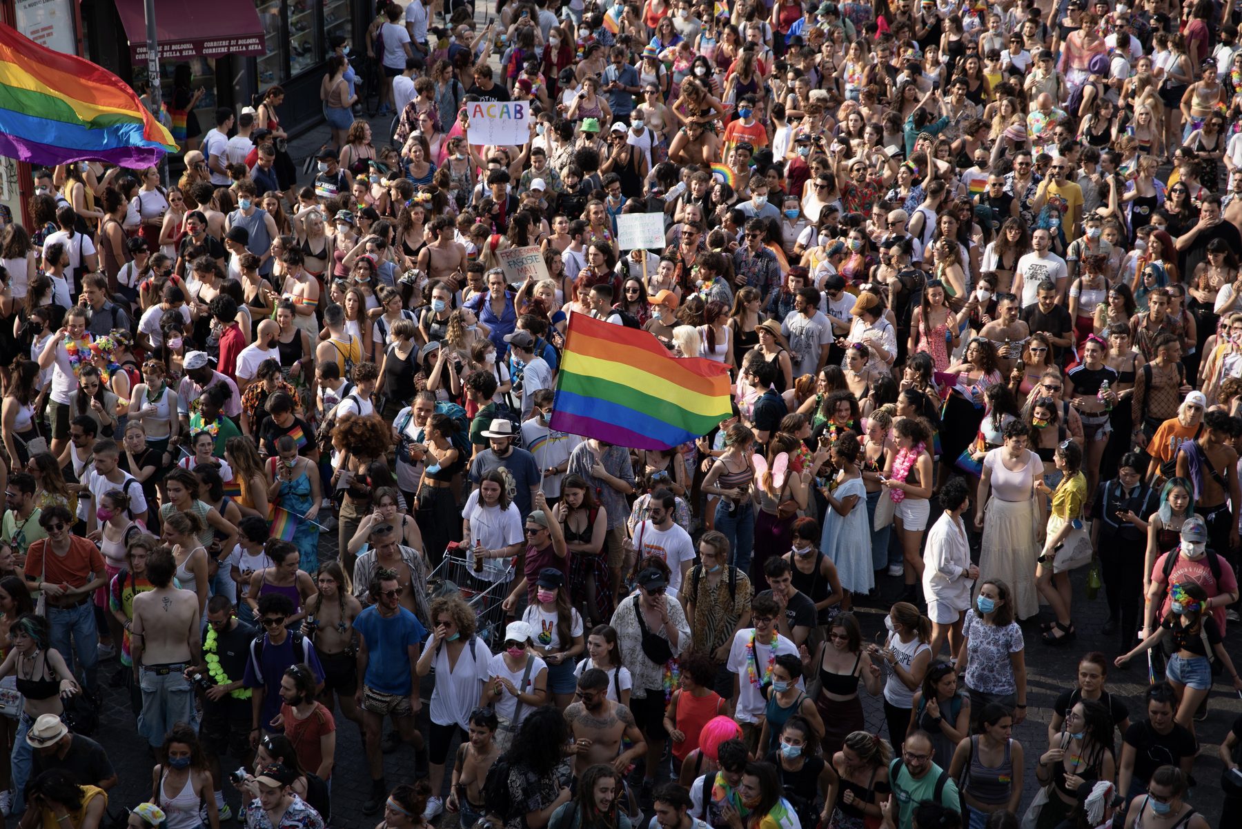 Reportage of a demonstration
